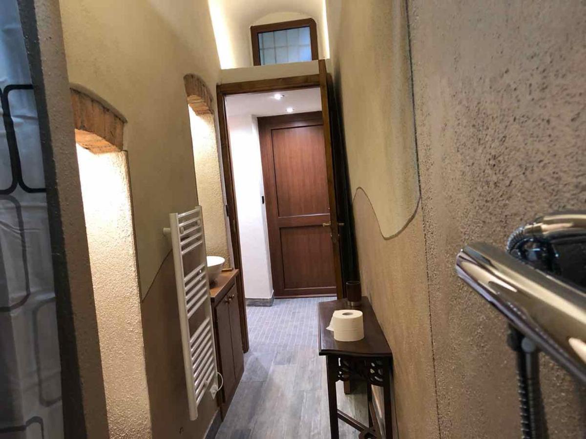 Lovely Apartments Barra Di Ferro Centro Storico Cuneo Exterior photo