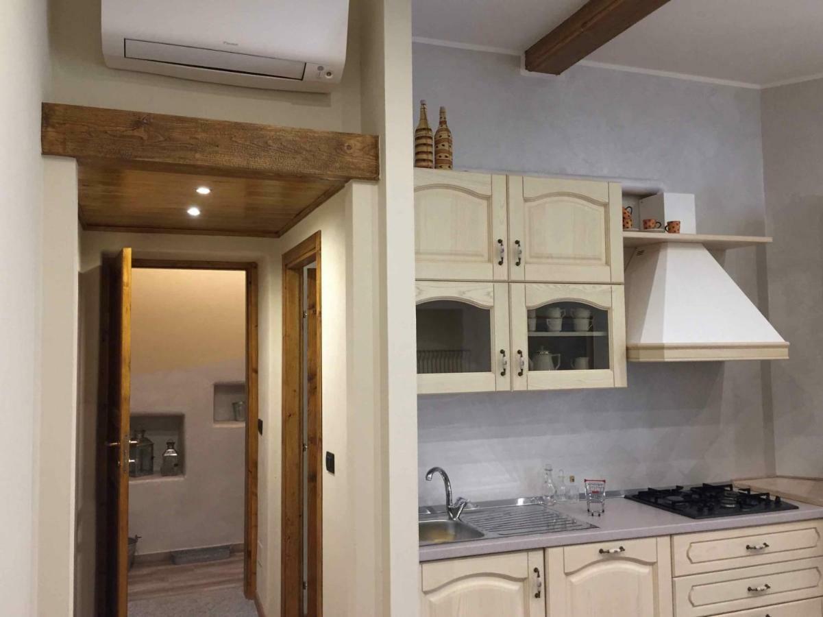 Lovely Apartments Barra Di Ferro Centro Storico Cuneo Exterior photo